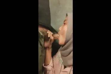Bokep Jilbab Diminta Nyepong Puasin Pasangan Sebelum Tidur